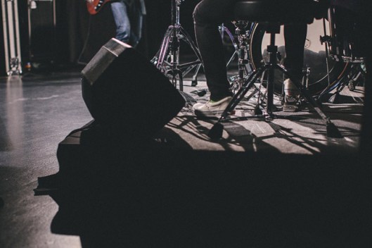 empty-tomb-band-mv-05